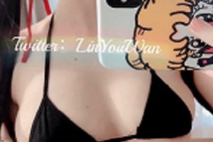 小奈樱是香草少女,可她其实是九尾妖狐。