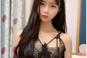 张傲娇定制自拍：温柔如花，娇艳如梦，加特林般迷人