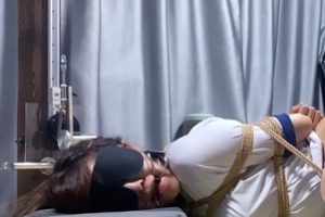 7月女学生乔治的性感束缚训练：2V595mb百度绳精病合集