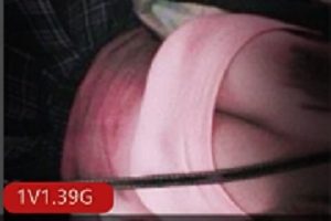 南京已婚美少女：硕胸前软肉脯白领女强人，1.39G火辣约会欲望慢慢膨胀