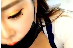 《光“阴”女神：绅士们的极品尤物，高清录制雪白前车大灯，退圈火辣身材！》