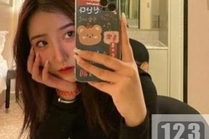 《抖音女神@yuer大胆表现，令人叹为观止的资源，活力四释放魅力，让你感受到美的力量》