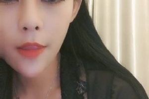 82V47.2G野子女星精彩视频合集：网红女星玉石般白皙肌肤，犹如星空般明亮眼睛，费雯丽般绝世美貌，演技出色、歌唱技巧惊艳！