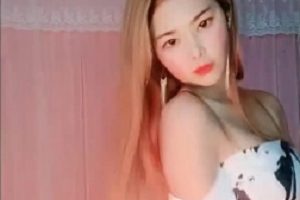 25V热舞快手艾米面纱女神有趣漏B1.17G百度盘