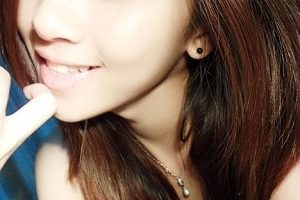 网红雯妹：青纯美少女绯闻视频