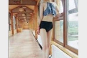 校花轩轩曝光热恋视频：渣男粑粑自拍1V774M