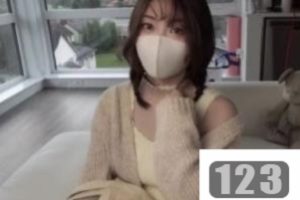 P站网红玩偶姐姐HongKongDoll的视频合集及游戏陪玩服务