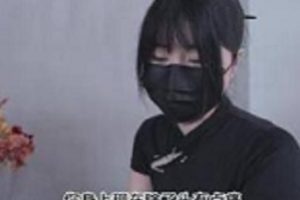 清凉一夏：糖心nana_tapei玩偶姐姐麻酥酥华伦天奴YYDS1V2.9G