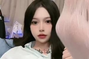 TS-蓓蓓酱：男孩隆胸男伴，前列腺10V540M杰杰男女通杀