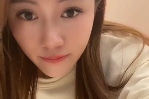 美女御姐小语合集8V/9GB百度云