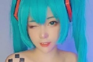 乱来仙女yamisun付费福利合集2.3G百度盘