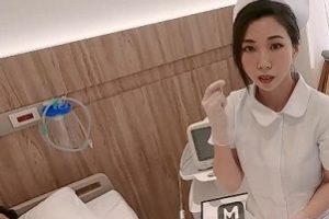 夏晴子：身材火辣游戏护士，网友调侃怨种豪杰评论，开战病人用嘴