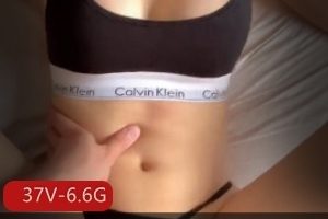 中国兔子：P站精选UP主，私拍视频精选，身材完美迷人