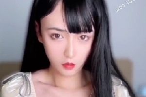 黑丝伪娘床上棒子放飞自我仙液狂喷1V+165M百度盘