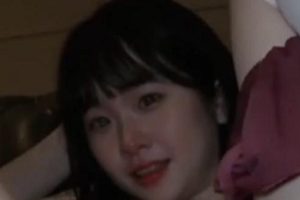 18岁身材优质初恋型漂亮小姐姐自拍作品FC2PPV3518061，时长58分钟，颜值超高可爱到爆