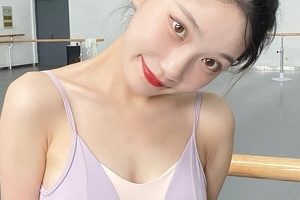 AI去衣图百度盘合集102P180M，效果不错，二次压缩