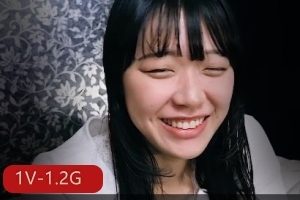 岛国实习生高清自拍合集1V1.2G，身材害羞满满粉丝魅力