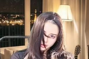 唯美古风金粉世家香蜜儿最新合集5V6.3G，超完美身材小姐姐道具秀