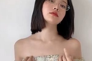 模特年年甜美合集104套32.7G，百度ED2K收藏389