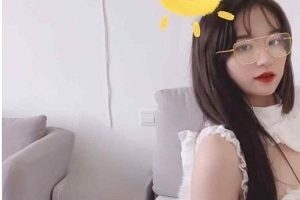 斗鱼热门主播不见星空合集1部太诱人了