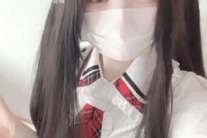 小灵酱13v自拍卖萌3.8g太诱惑了