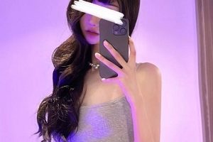 快手小鱼饭馆真人视频85V8.6G太销魂