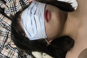 网络展示白小白幼师互动视频101V45G身材匀称某处丰满动作亲密声音细微