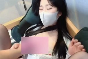 糖心怼脸视角小野猫足艺23部17G极致体验