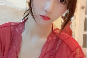 高颜值御姐斗鱼小小玉酱109部骚气私拍1.8G合集