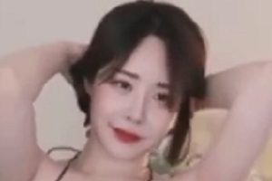 百度云欧美大罩杯丝袜诱惑57部427M热辣私藏