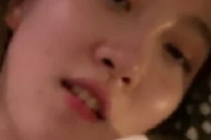小小狗奇怪私拍16V爽翻,艺校生反差1.78G太欲了