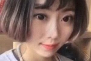 广东舞蹈老师琳琳私密互动大片21V展示666M身段太顶了